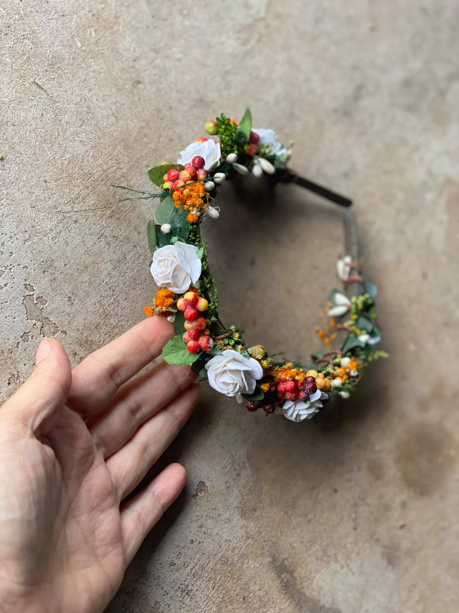 Autumn bridal headband with white roses