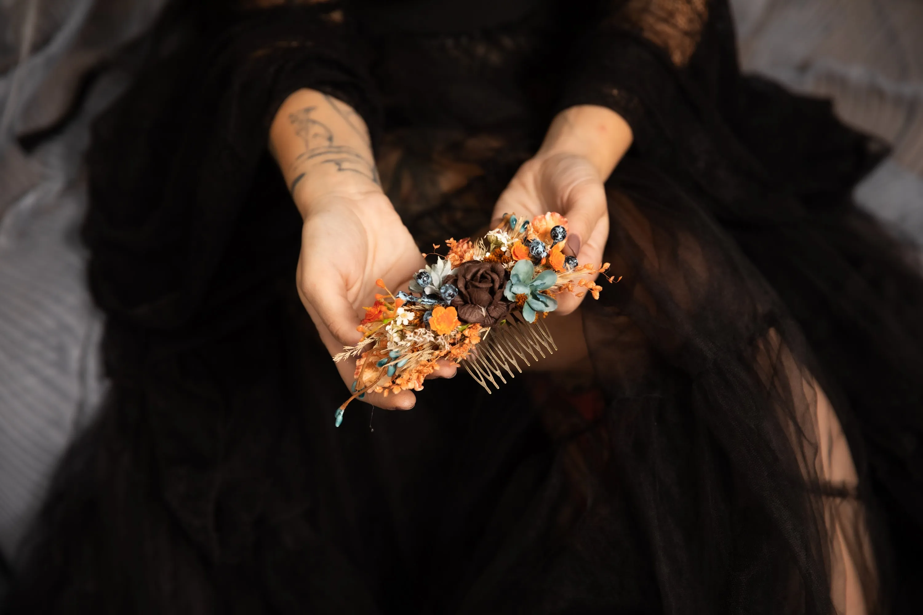 Autumn flower comb with blueberries