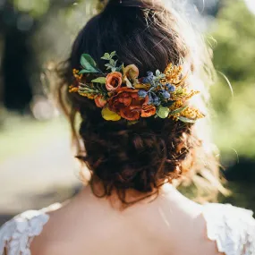 Autumn hair comb with blueberries Customisable Flower hair comb inspired by autumn Wedding comb Fall Bridal hair fashion accessories