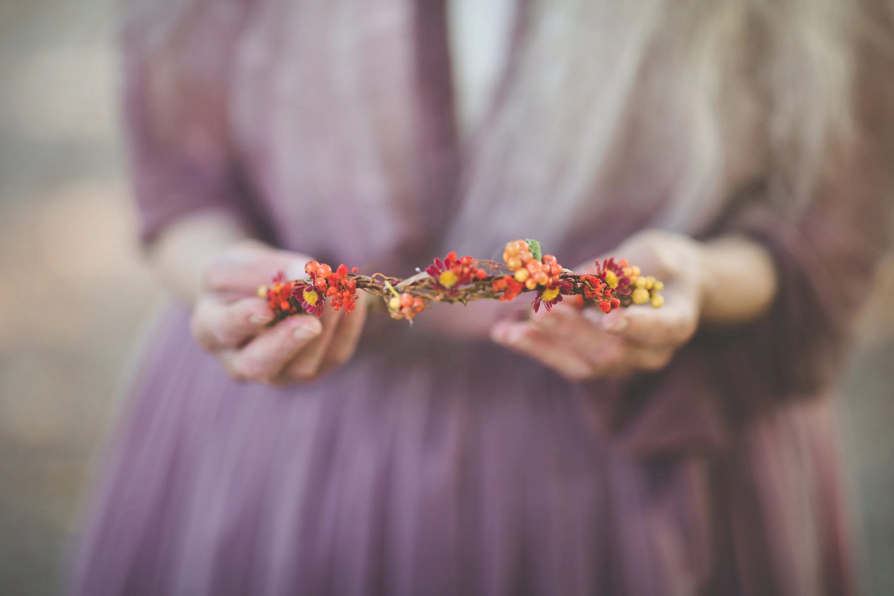 Autumn wedding half wreath with berries Bridal flower crown Hair jewellery Fall wedding Magaela accessories Handmade Red flower half wreath