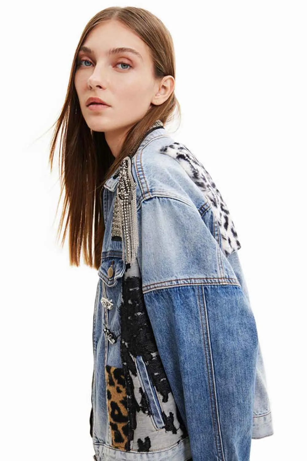 DESIGUAL PATCHWORK DENIM TRUCKER JACKET