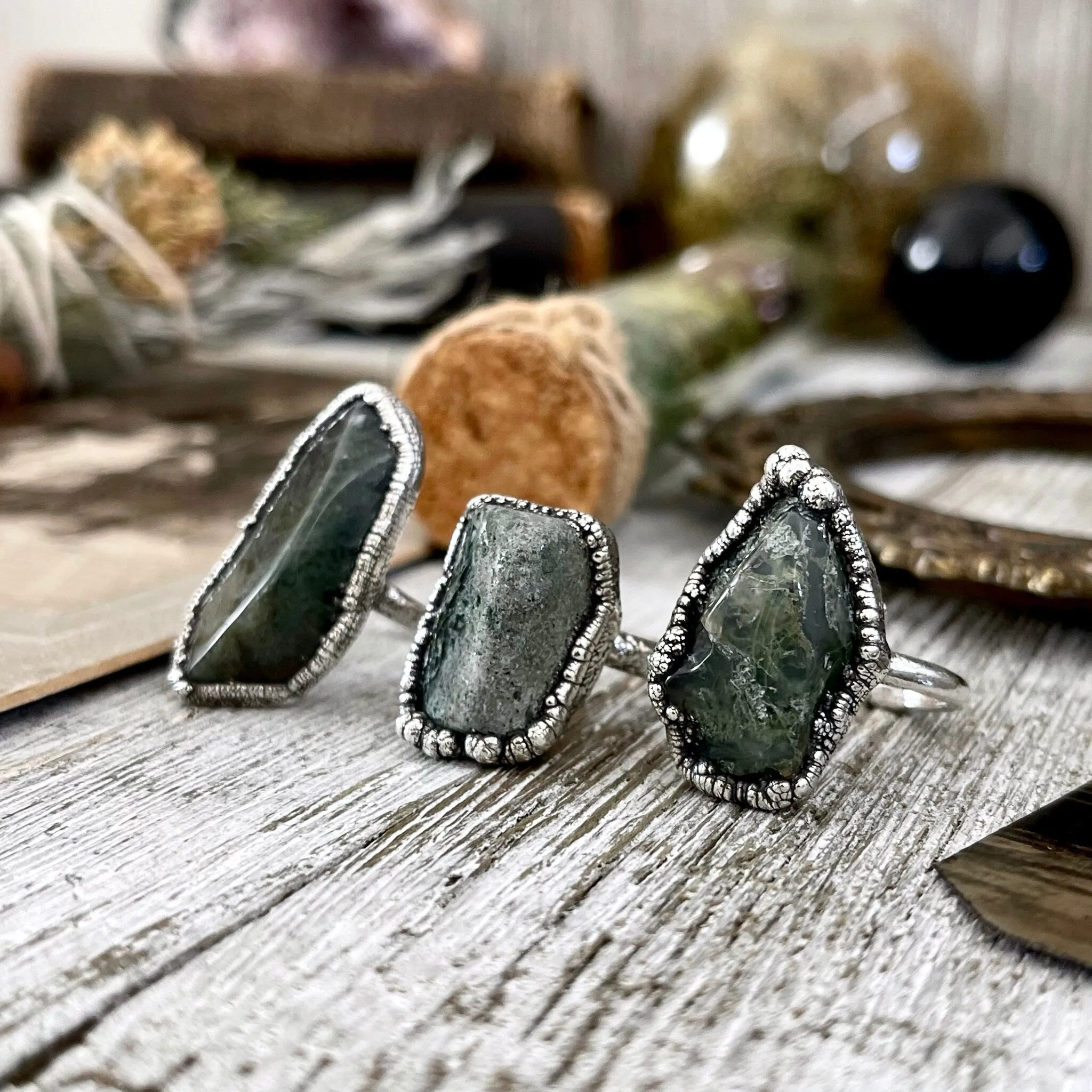 Green Moss Agate Small Stone Ring in Fine Silver Size 5 6 7 8 9 10 / Foxlark Collection