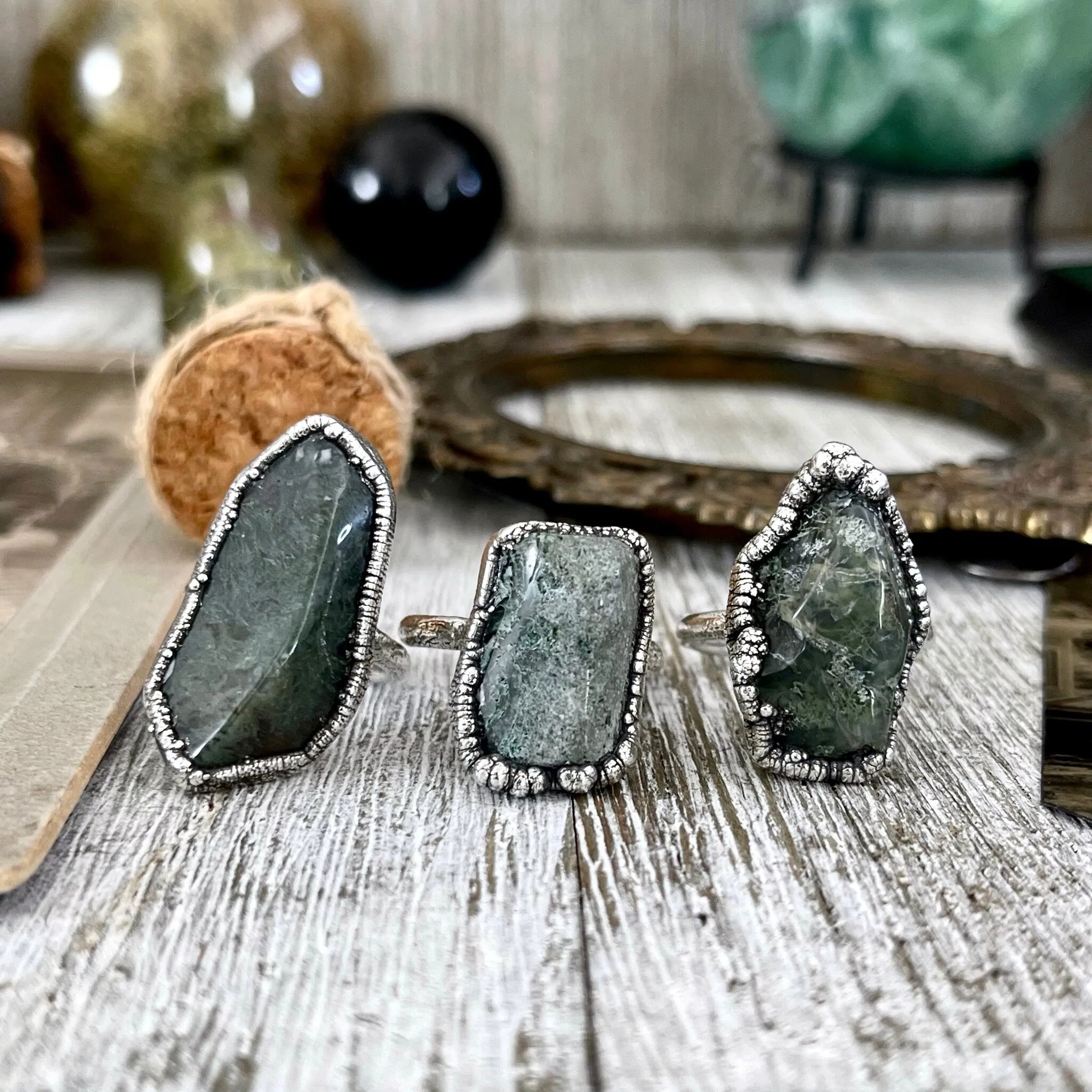 Green Moss Agate Small Stone Ring in Fine Silver Size 5 6 7 8 9 10 / Foxlark Collection