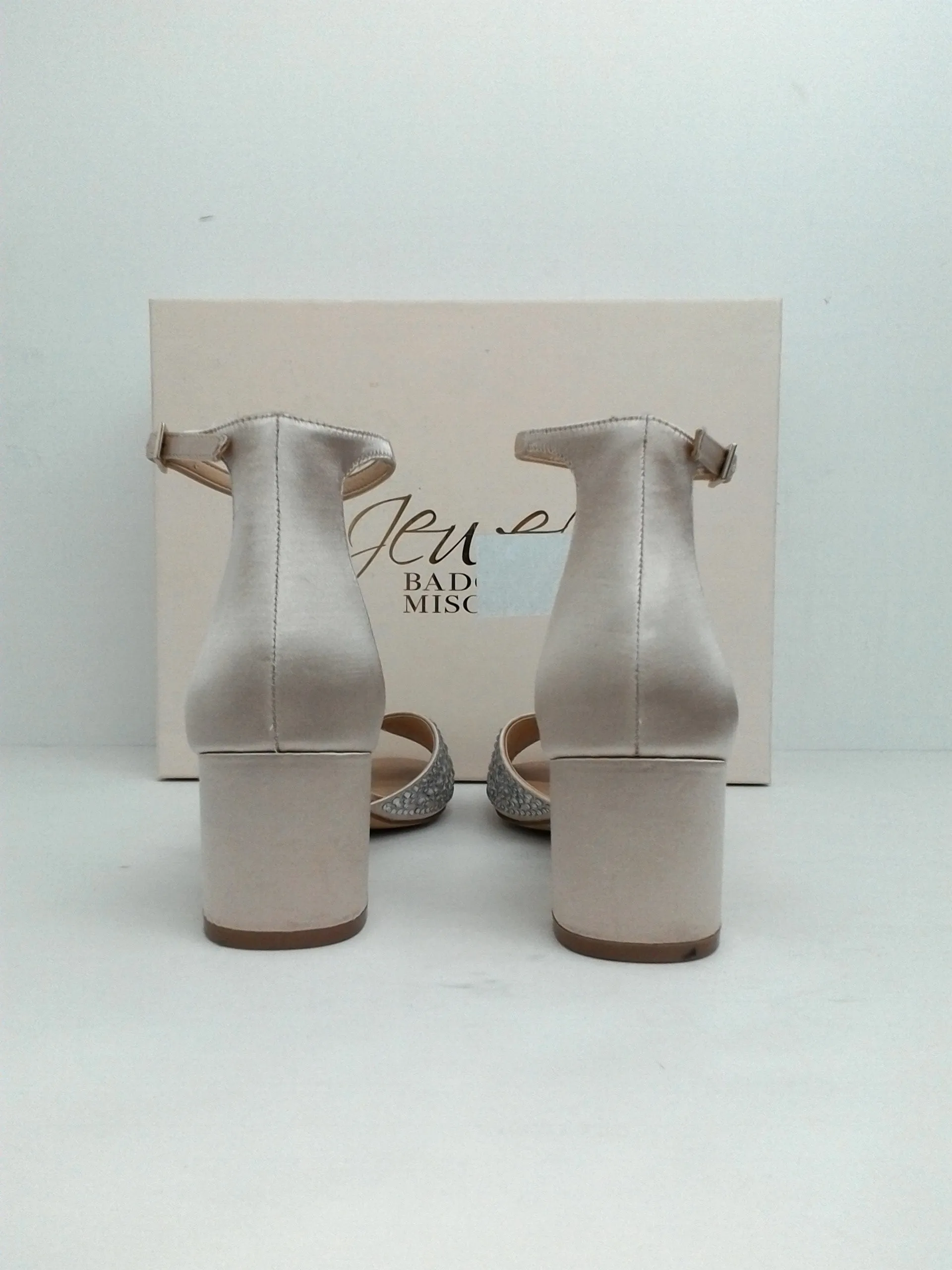 Jewel Badgley Mischka Women's Sycamore Sandals Champagne Size 7