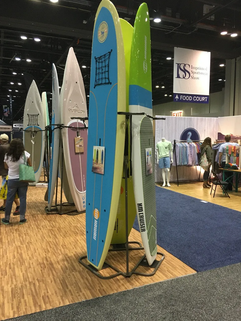 OUTLET | Freestanding 3 SUP or Kayak Retail Display