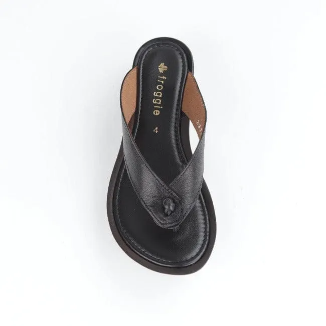 Rox Thong Sandal in Black - 10737