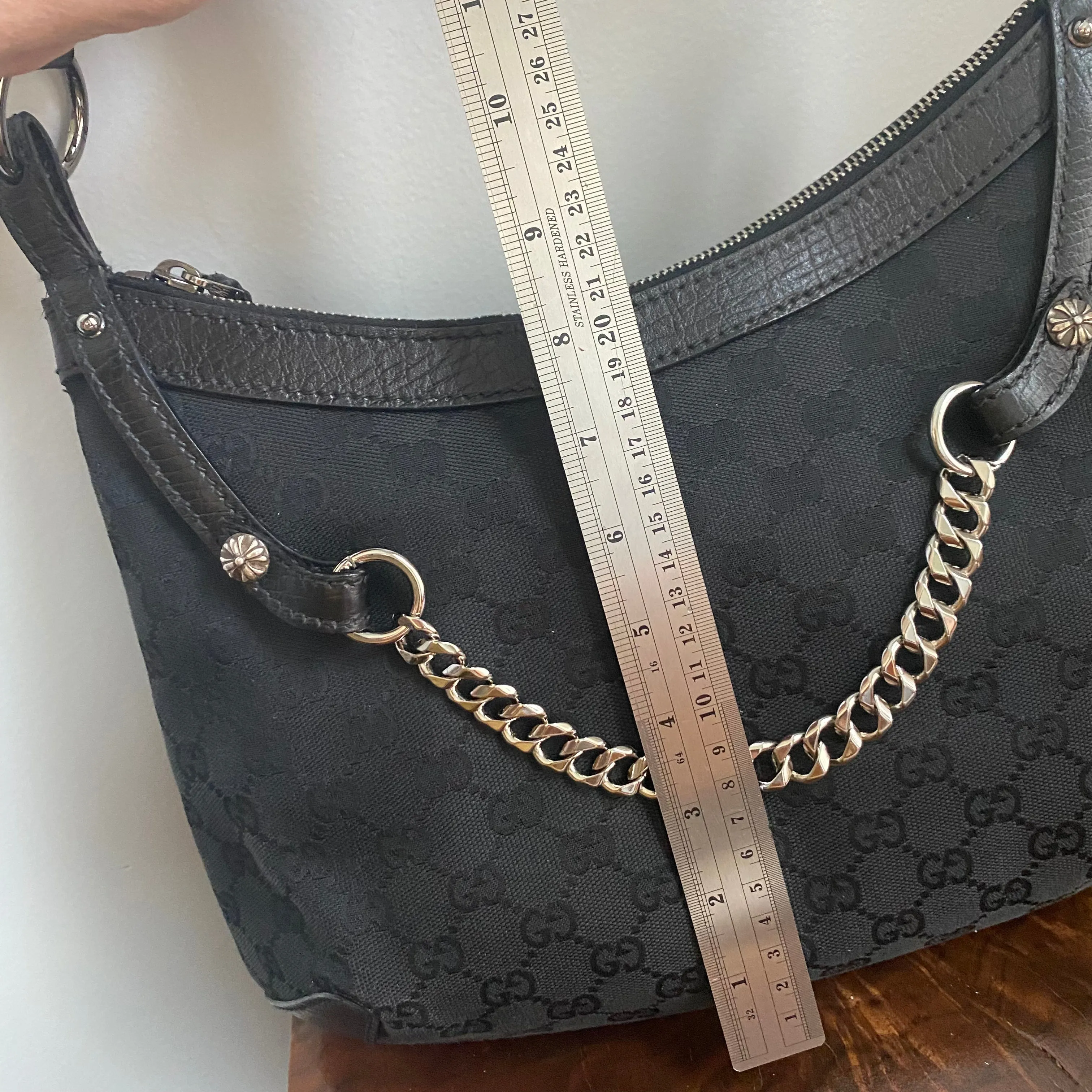 The Grackle - Vintage GG Shoulder Bag