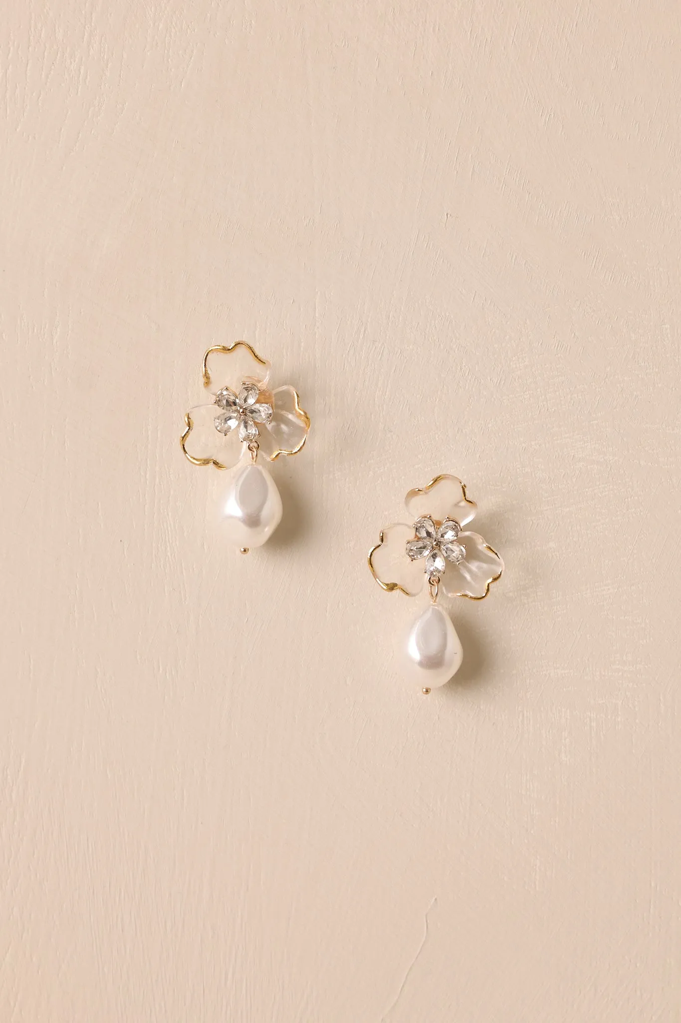 True Muse Clear & Ivory Pearl Floral Drop Earrings